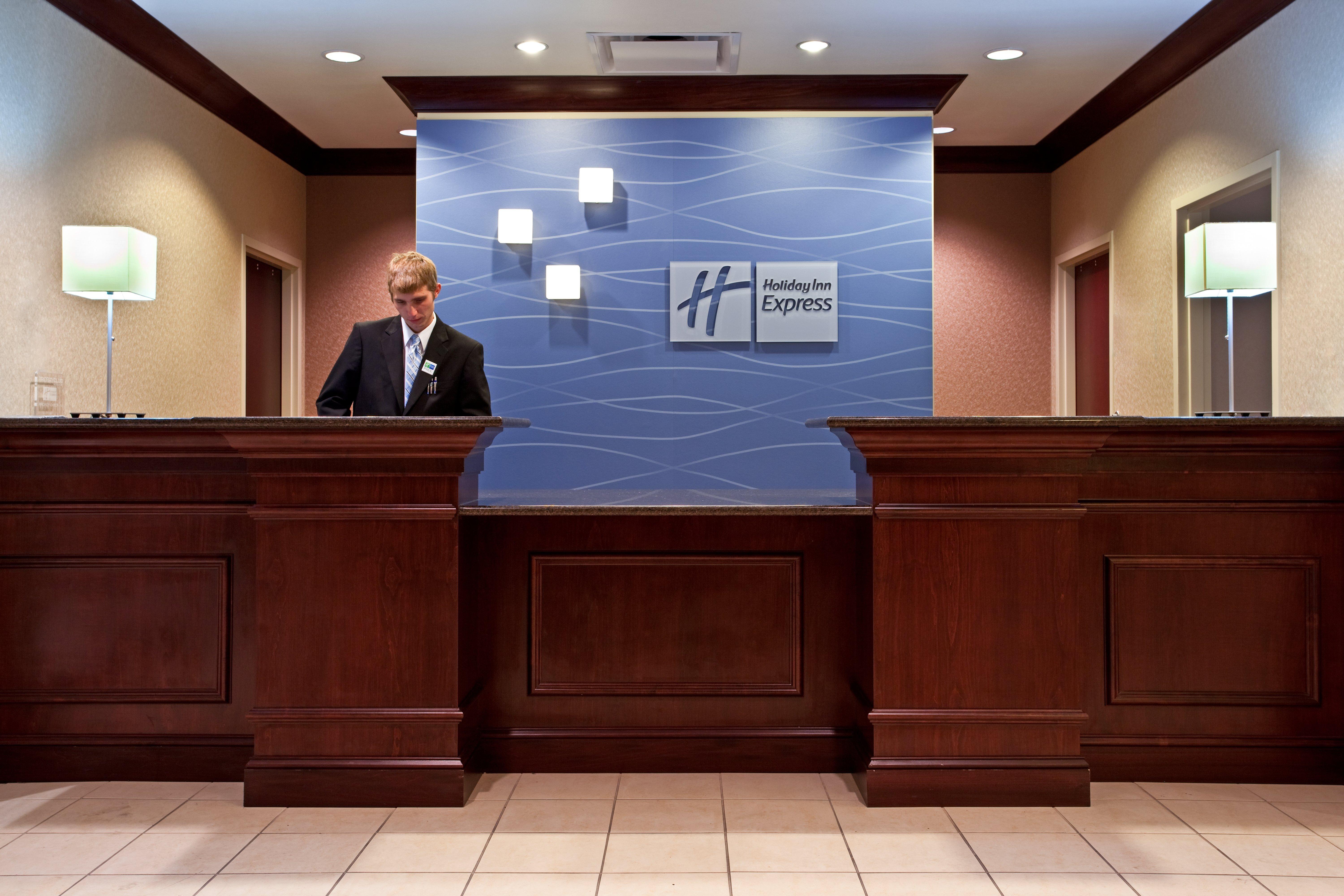 Holiday Express & Chicago West-o'hare Arpt Area By Ihg Hotel Hillside